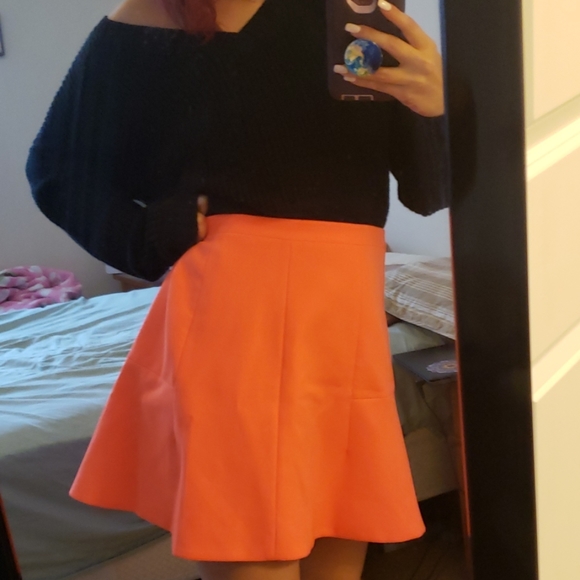 J. Crew Dresses & Skirts - Super cute versatile skirt